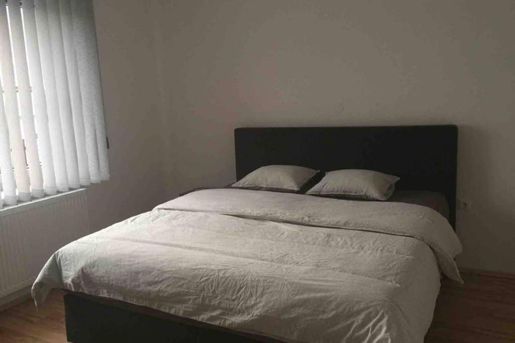 Haus Mit 3 Schlafzimmer Und Garten Amstetteni járás Kültér fotó